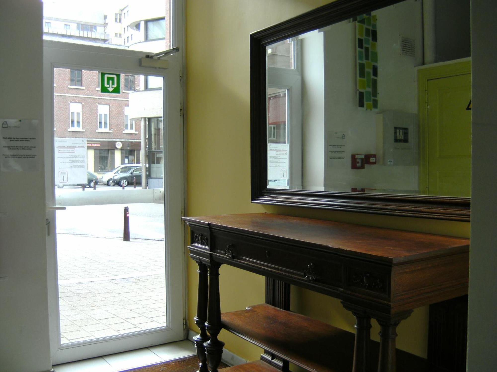 Hotel Huize Rafael à Louvain Extérieur photo
